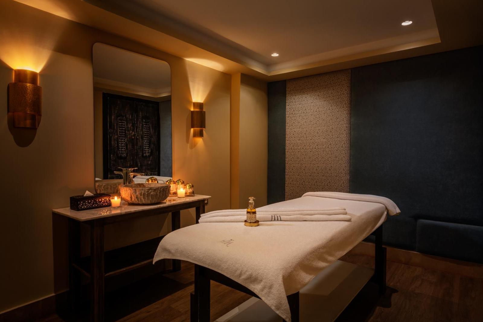 Hivernage Hotel & Spa Marrakesh Esterno foto A treatment room at the spa