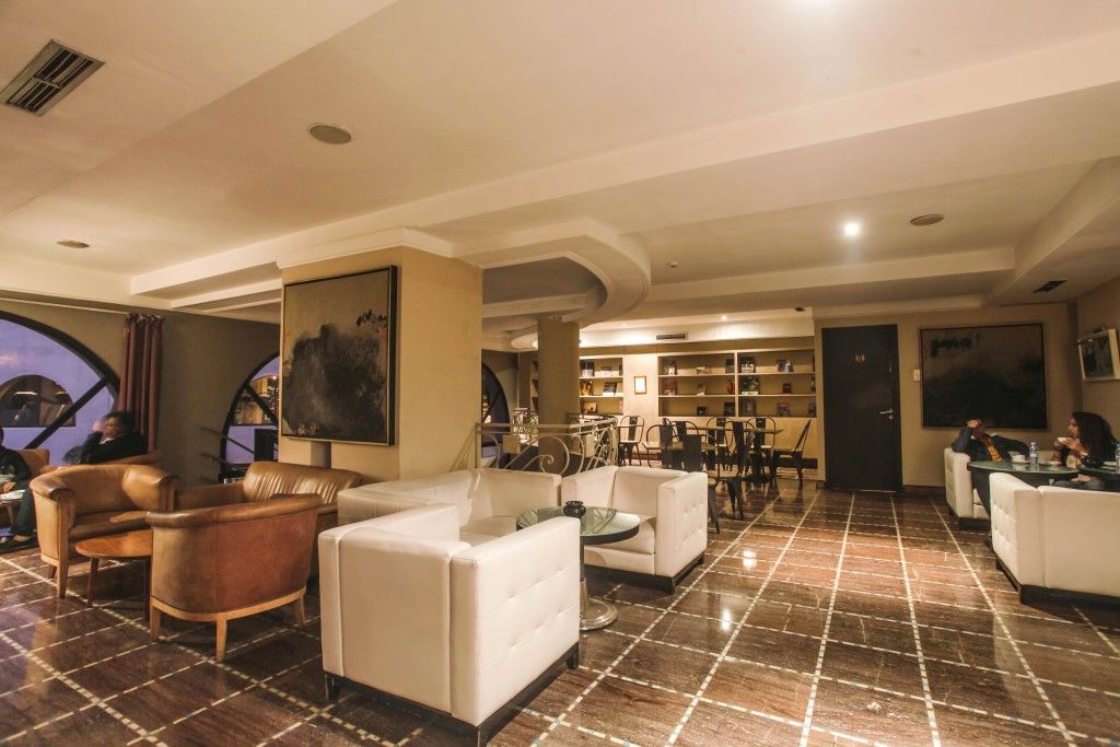 Hivernage Hotel & Spa Marrakesh Esterno foto The lounge at the airport